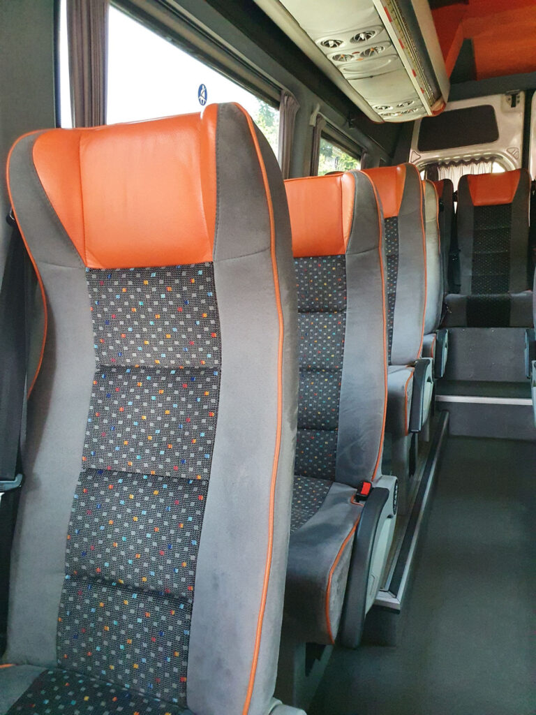 Bus osobowy Mercedes Sprinter