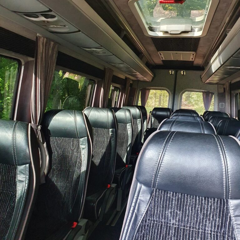Mercedes Sprinter autokar na wynajem