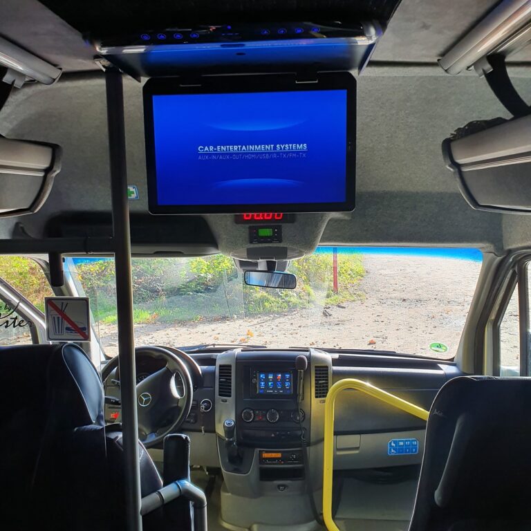 Mercedes Sprinter autokar na wynajem