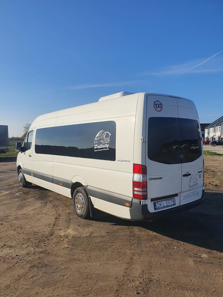 Bus osobowy Mercedes Sprinter