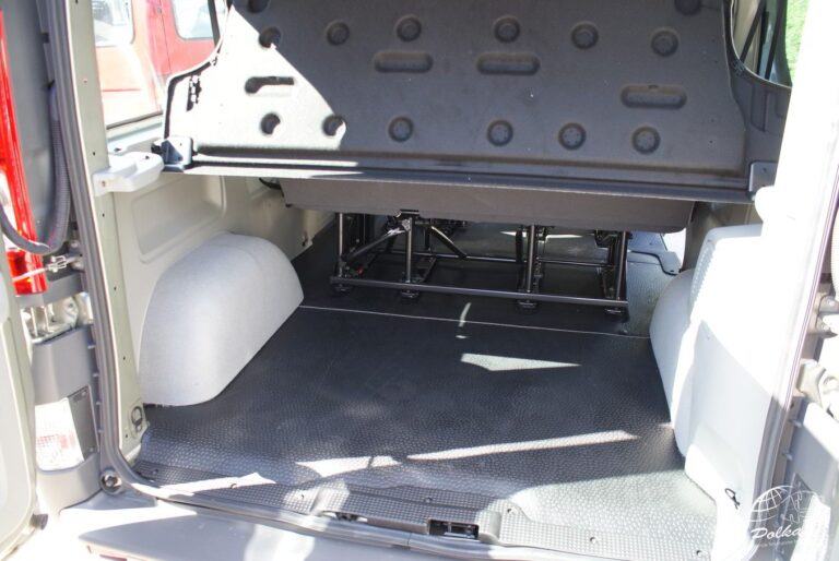 Bus Renault Trafic wynajem