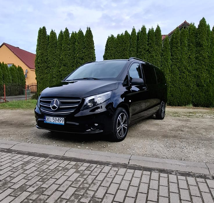 Wynajem busów osobowych Kąty Wrocławskie